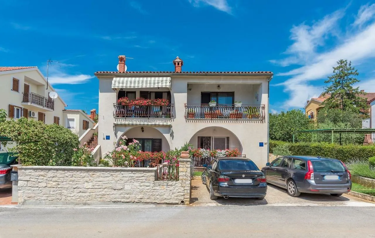 Apartments Baldini Vrvari